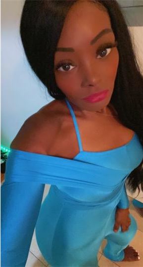 Escort modell Shanvi, Braunschweig - 49