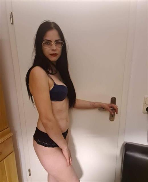 Natali-Bahareh, sex in Frankfurt am Main - 3219